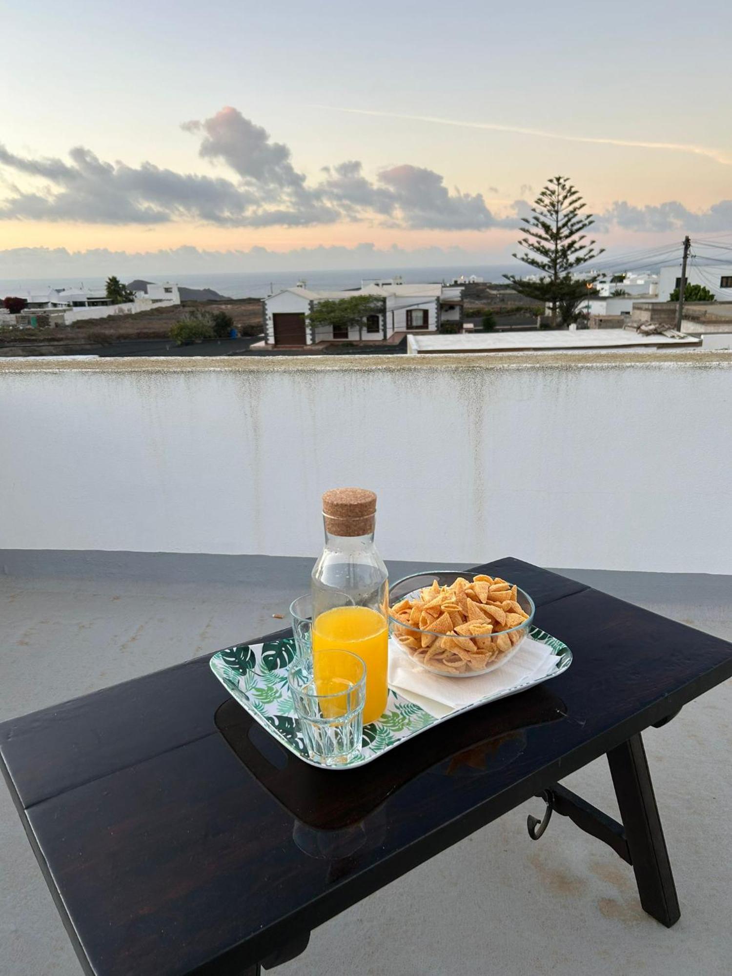 Nopasanada Tu Casa En Lanzarote El Cuchillo